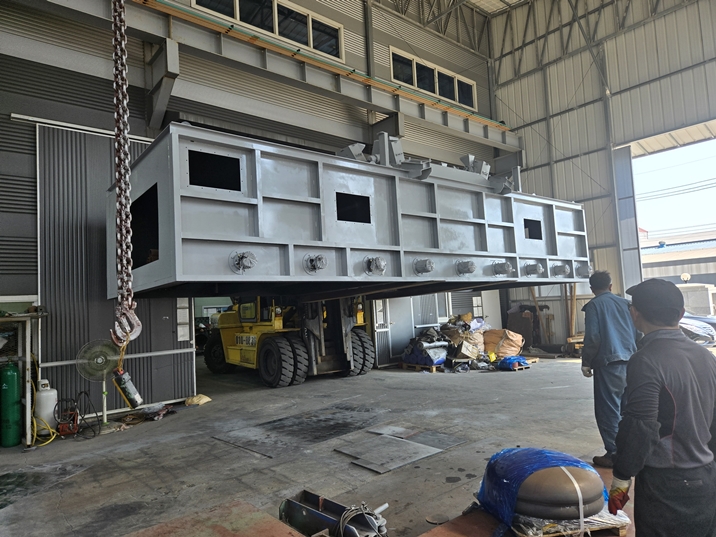 12 m  초대형 쇼트기.jpg